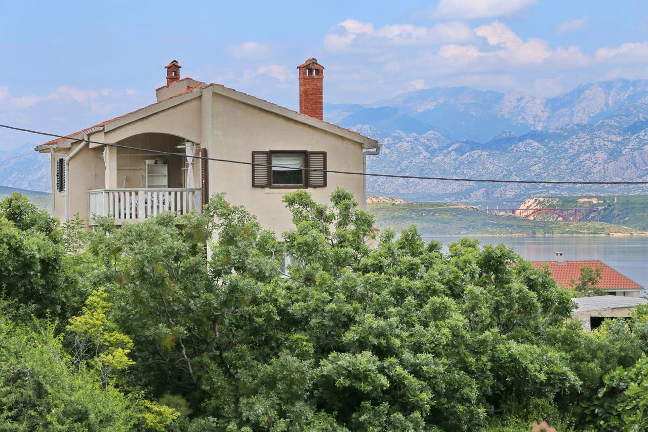 Apartment Sea And Mountain With Pool 노비그래드달마샤 외부 사진